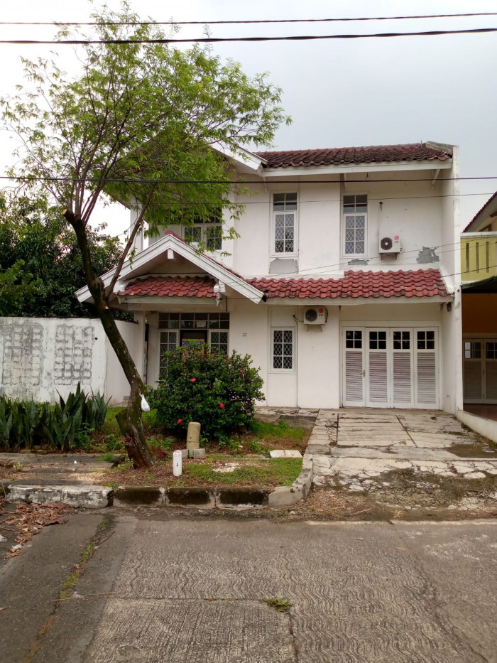 Rumah Disewakan di Taman Beverly Lippo Cikarang